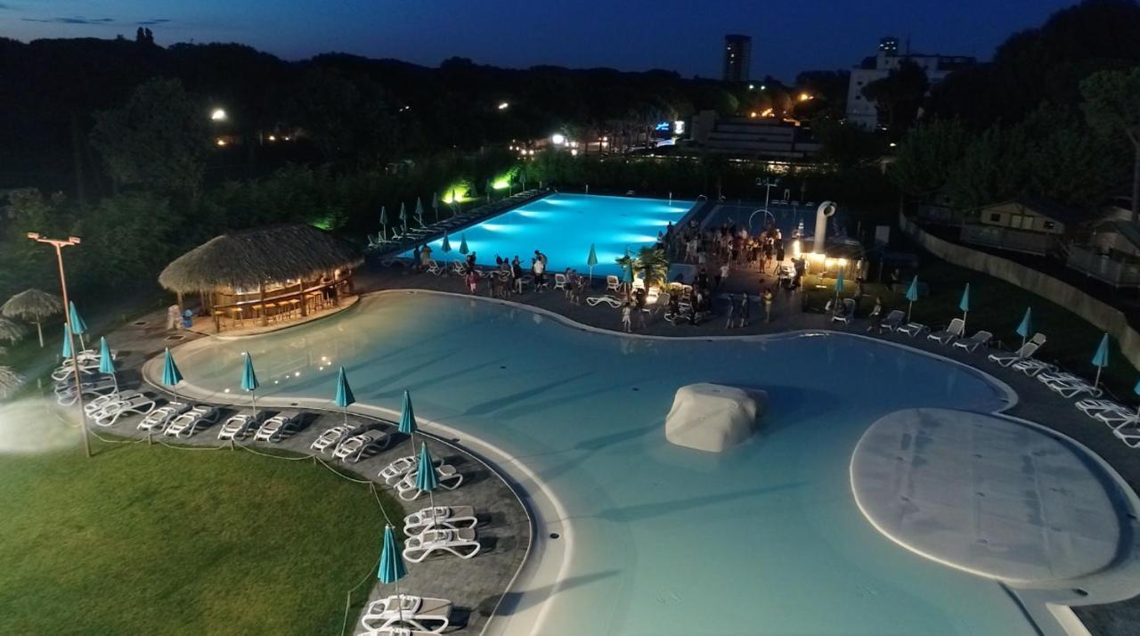 Estivo Premium Deluxe Mobile Homes On Camping Malibu Beach Lido di Jesolo Esterno foto